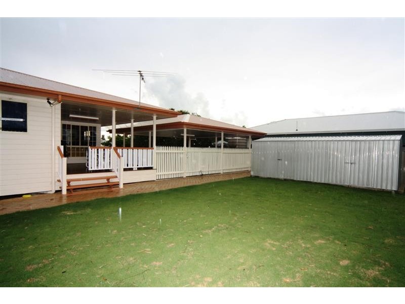 9 Azalea Court, Dalby QLD 4405