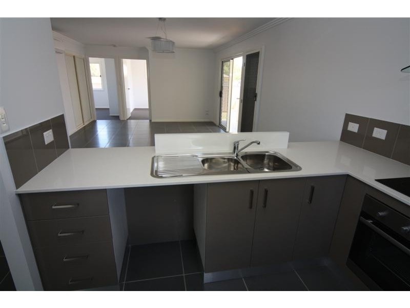 2/6 Jimbour Street, Dalby QLD 4405