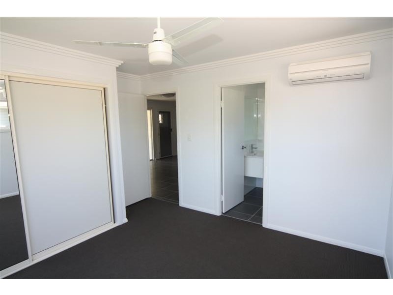 2/6 Jimbour Street, Dalby QLD 4405