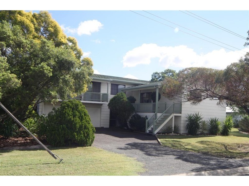 11 Swallow Street, Dalby QLD 4405