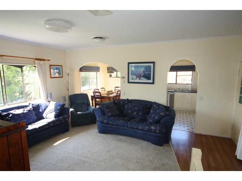 11 Swallow Street, Dalby QLD 4405