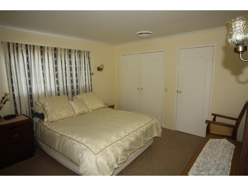 11 Swallow Street, Dalby QLD 4405