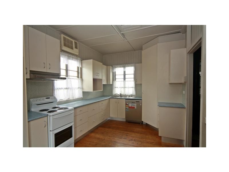 18a Orpen Street, Dalby QLD 4405