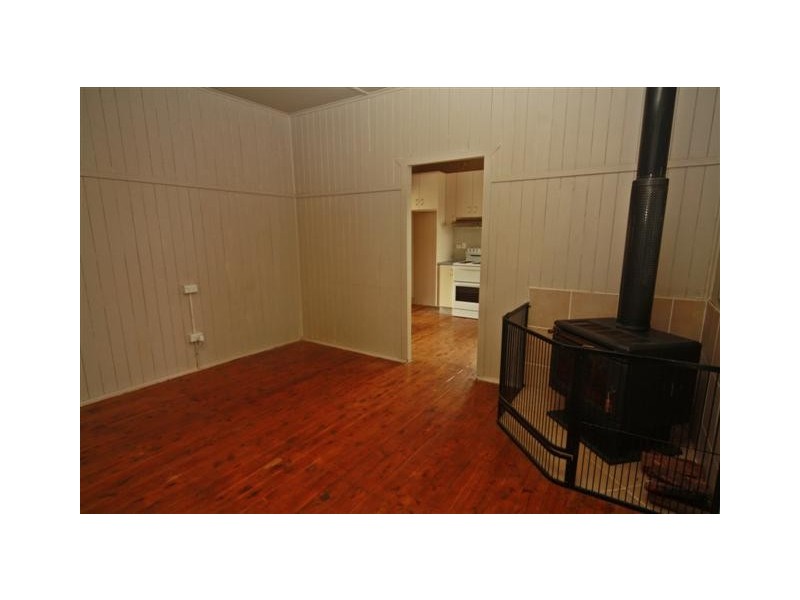 18a Orpen Street, Dalby QLD 4405