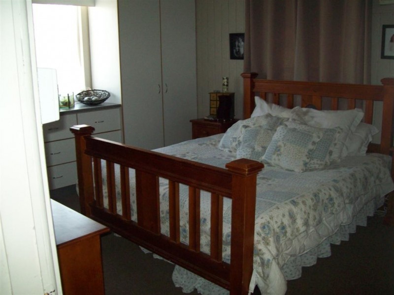 18a Orpen Street, Dalby QLD 4405