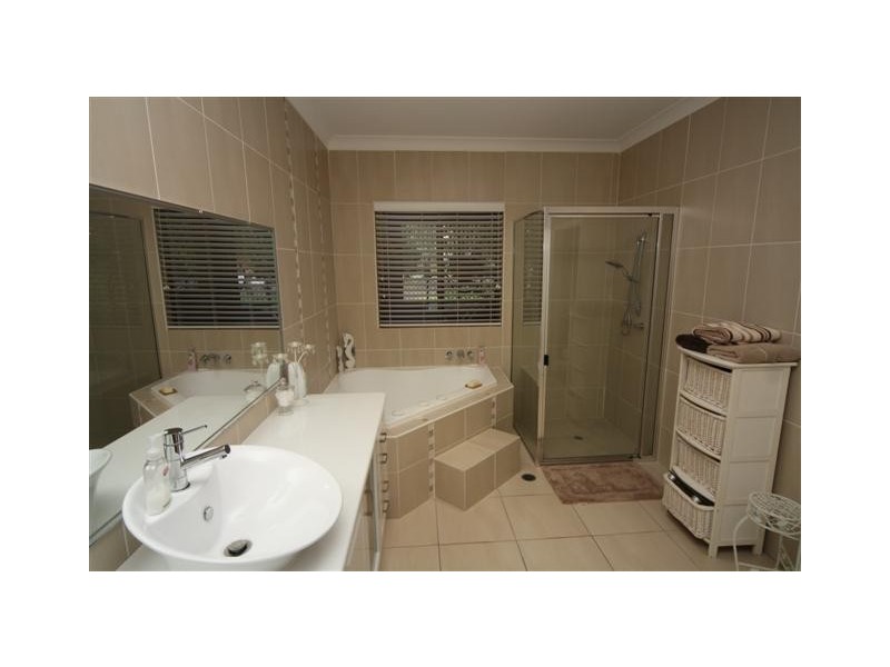 91 Chelldan Avenue, Dalby QLD 4405