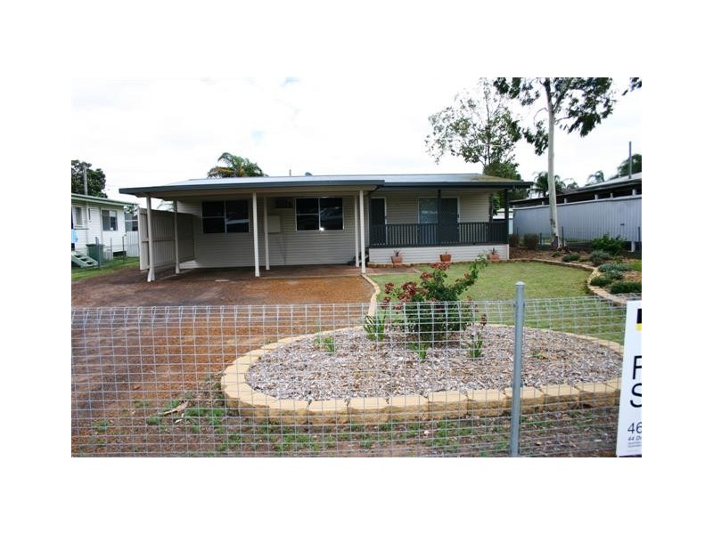 27 Swan Street, Dalby QLD 4405