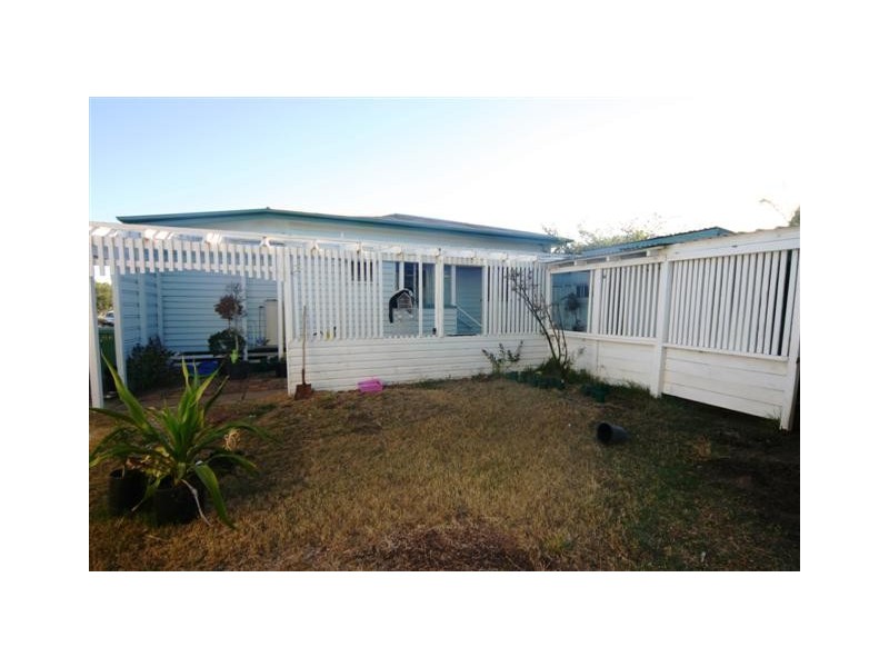 1 Blaxland Road, Dalby QLD 4405