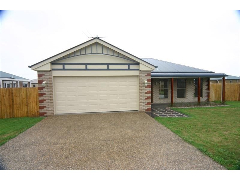 8 Branch Creek Rd, Dalby QLD 4405