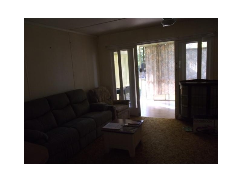 11 Walsh Street, Dalby QLD 4405