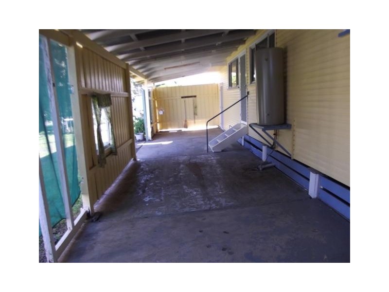 11 Walsh Street, Dalby QLD 4405