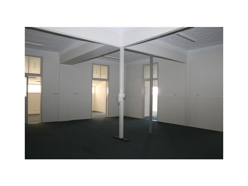 . Ewings Building, Cunningham Street, Dalby QLD 4405
