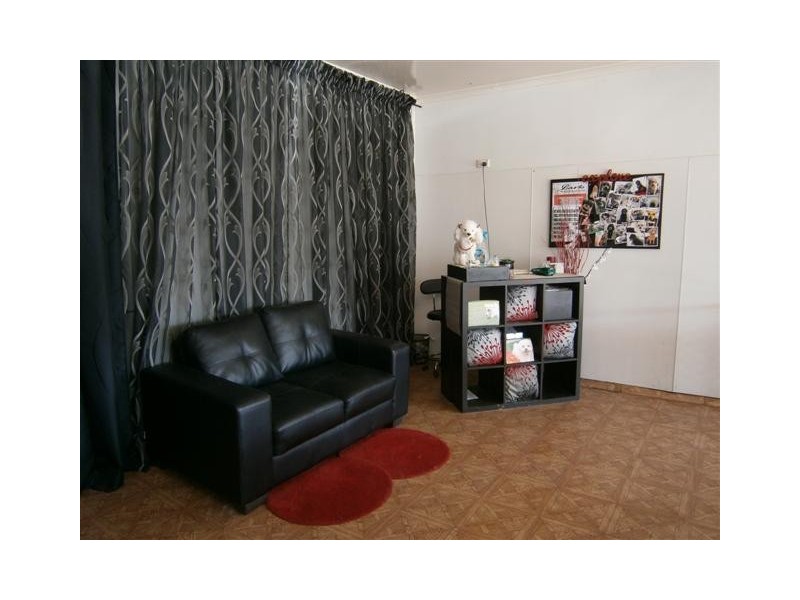 10 Eileen Street, Dalby QLD 4405