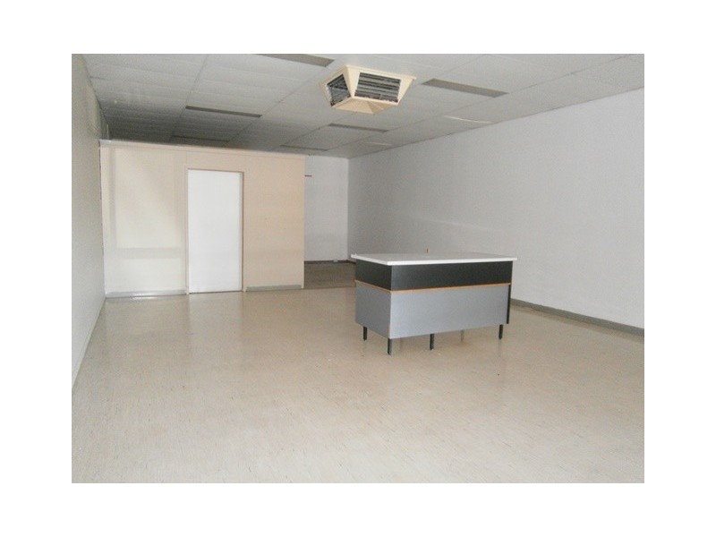Shop 5 New Street Centre, Dalby QLD 4405