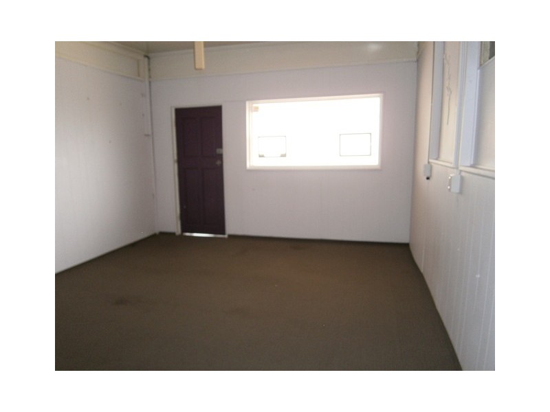 10  Eileen Street, Dalby QLD 4405