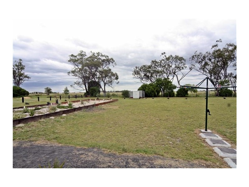 100 Seymours Road, Dalby QLD 4405
