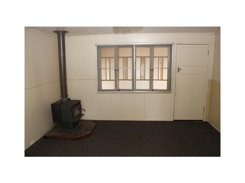 10 Stewart Street, Jandowae QLD 4410