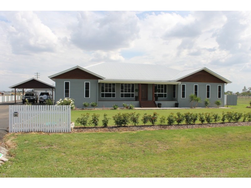 28 Vanessa Drive, Dalby QLD 4405