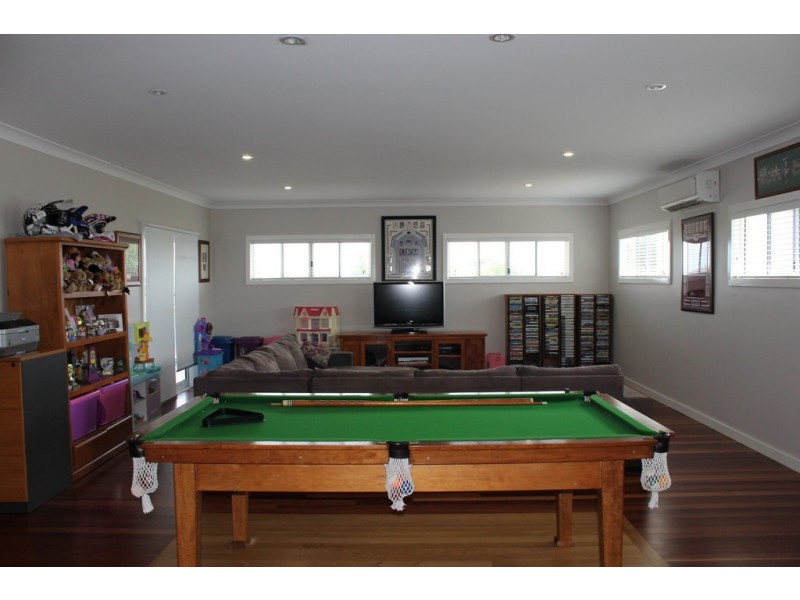 28 Vanessa Drive, Dalby QLD 4405