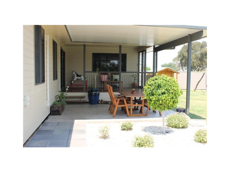7 Burke Street, Dalby QLD 4405