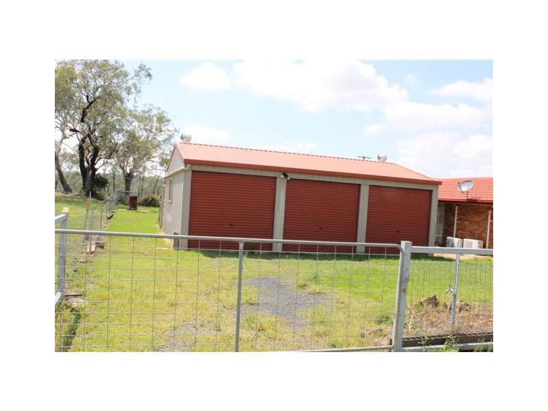 98 Mahoneys Road, Irvingdale QLD 4404