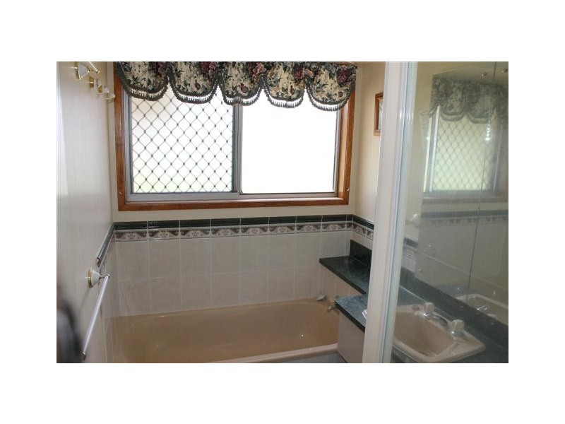 98 Mahoneys Road, Irvingdale QLD 4404