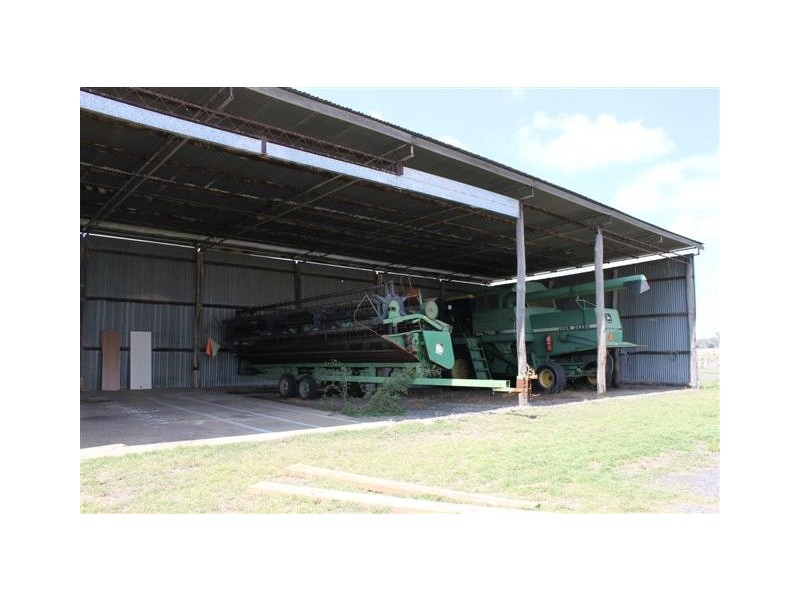 98 Mahoneys Road, Irvingdale QLD 4404