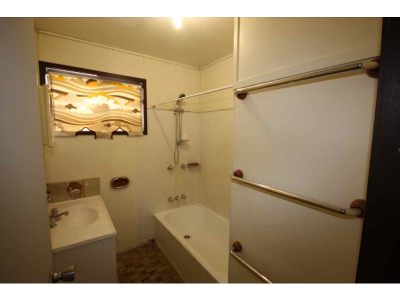 10 Ormonde Court, Dalby QLD 4405