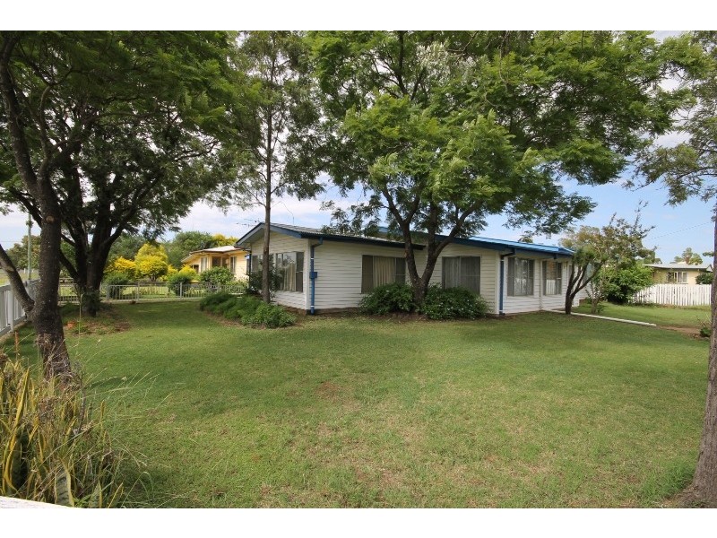91a Nicholson Street, Dalby QLD 4405