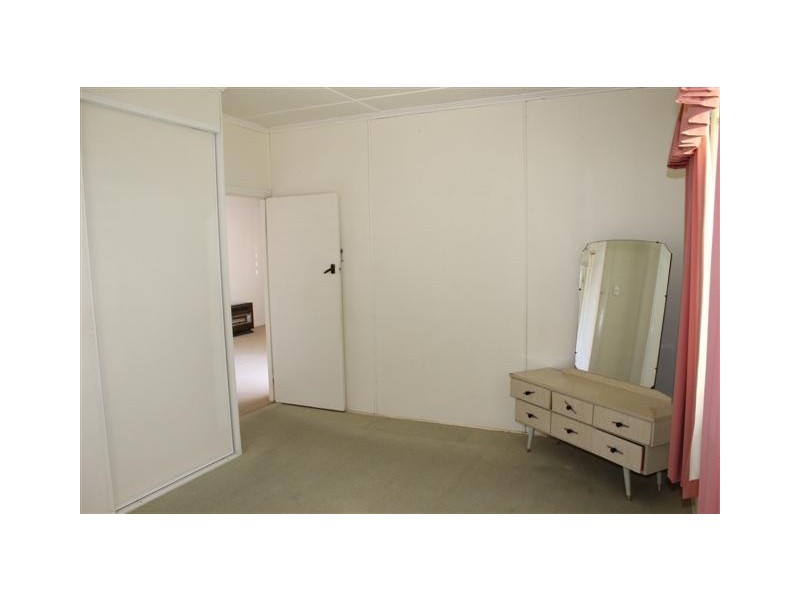 19 Loam Street, Dalby QLD 4405