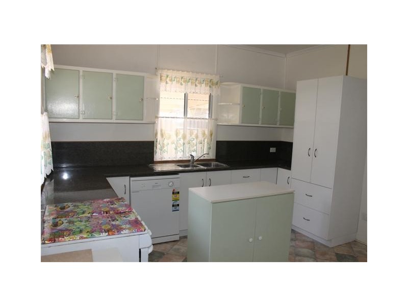 19 Loam Street, Dalby QLD 4405