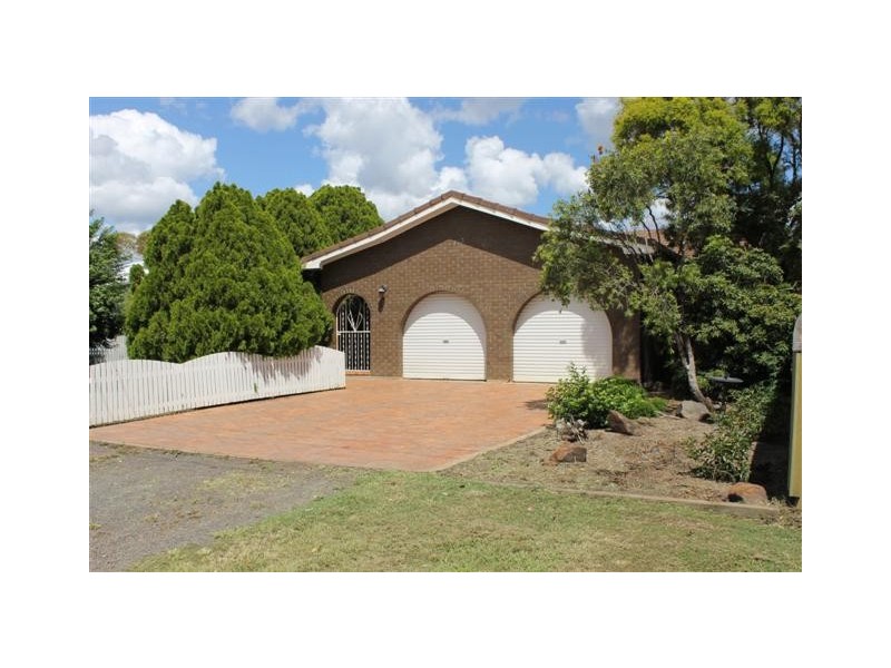 173 Pratten Street, Dalby QLD 4405