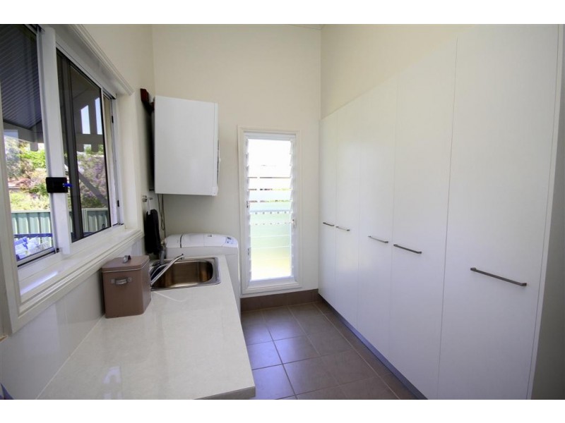 16 BUNYA STREET, Dalby QLD 4405