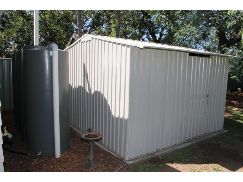 16 BUNYA STREET, Dalby QLD 4405