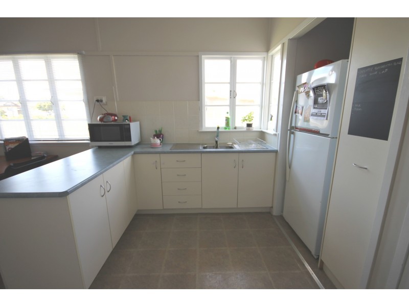 120 Bunya Street, Dalby QLD 4405