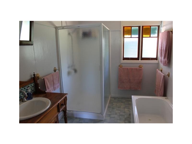 26 Pratten Street, Dalby QLD 4405