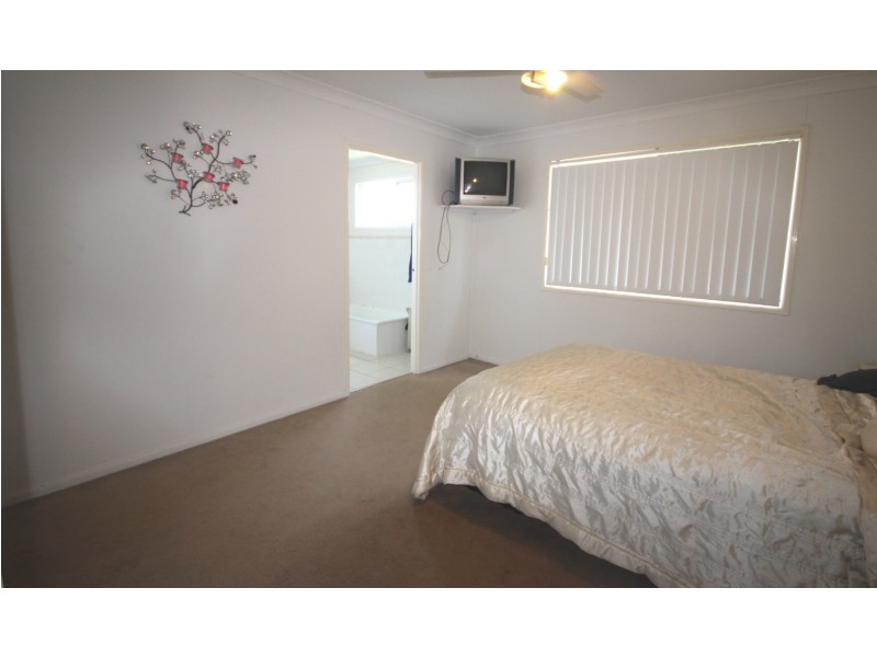 54 Drury Street, Dalby QLD 4405