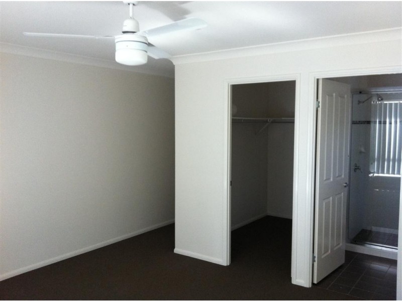 3 St Andrews Chase, Dalby QLD 4405