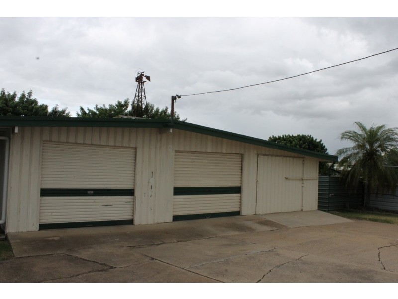 95 Pratten, Dalby QLD 4405