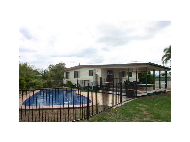 11 Bell Court, Dalby QLD 4405