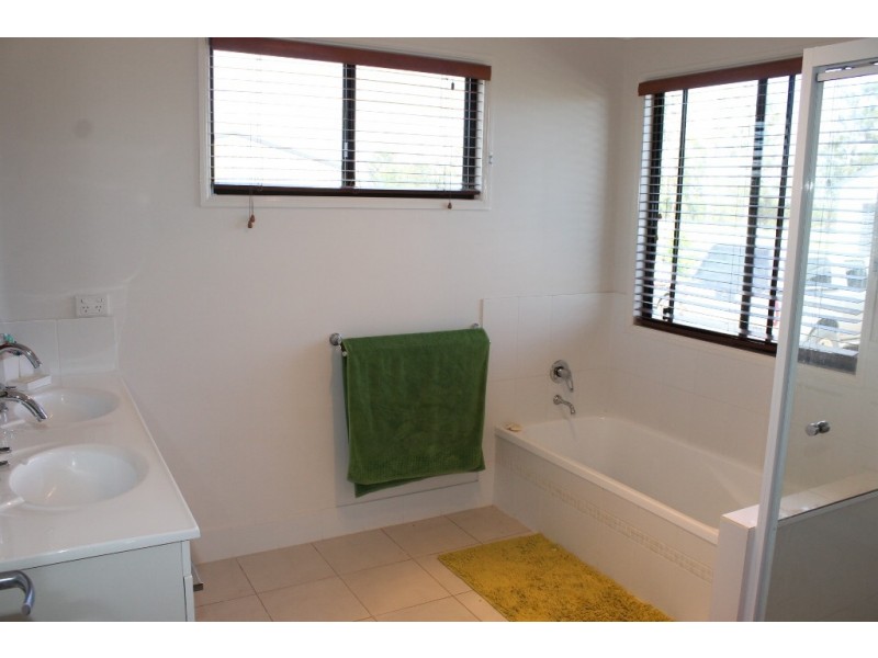 13 James Cook Drive, Dalby QLD 4405