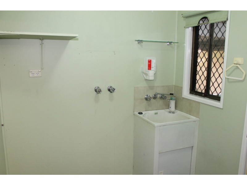 31 College Cresent, Dalby QLD 4405