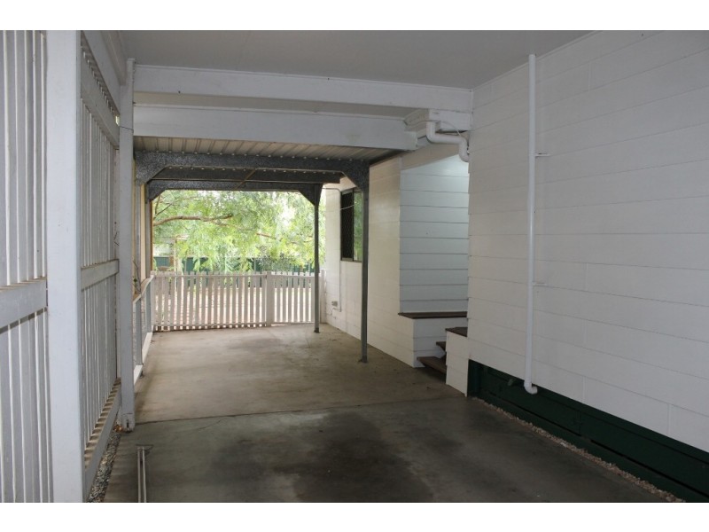 31 College Cresent, Dalby QLD 4405