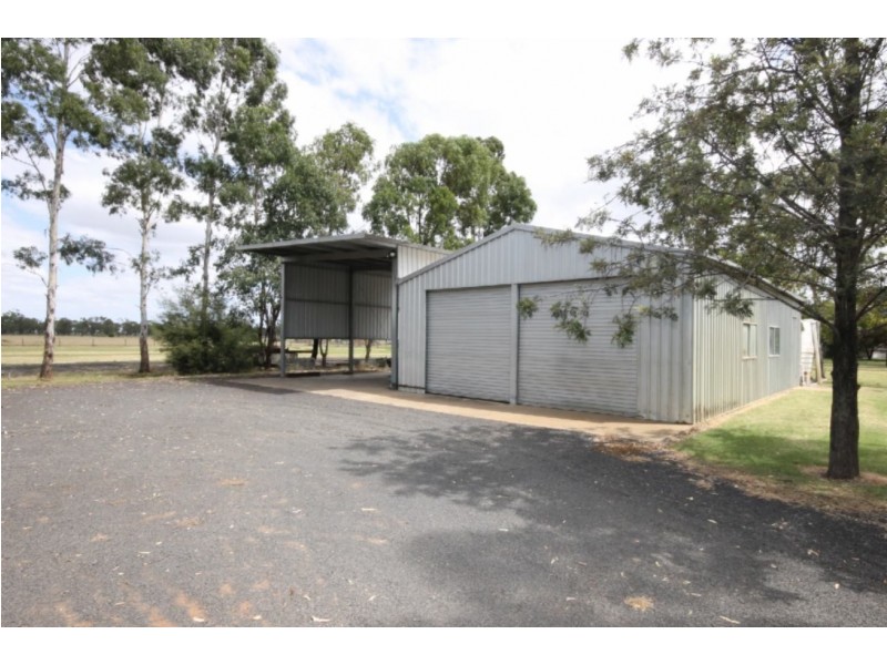 36 Spring Creek Drive, Dalby QLD 4405