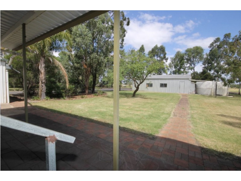 36 Spring Creek Drive, Dalby QLD 4405