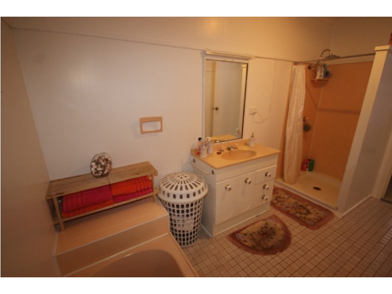 1 Koala Court, Dalby QLD 4405