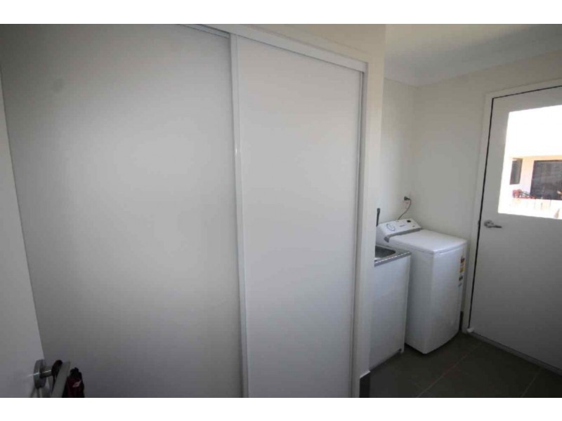 19 Barry Place, Dalby QLD 4405