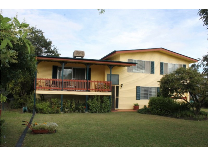 11 Geisel Street, Dalby QLD 4405