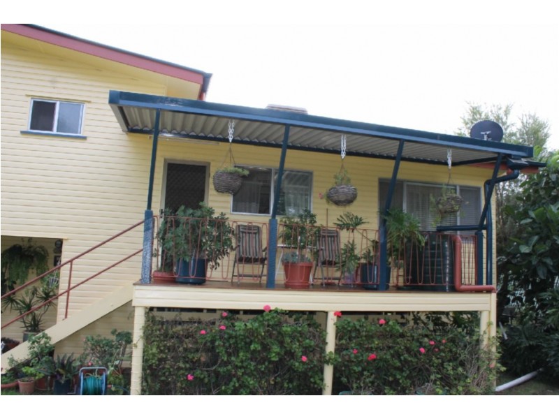 11 Geisel Street, Dalby QLD 4405