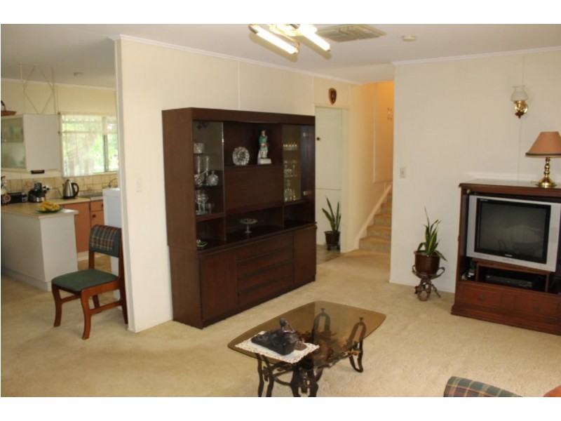 11 Geisel Street, Dalby QLD 4405